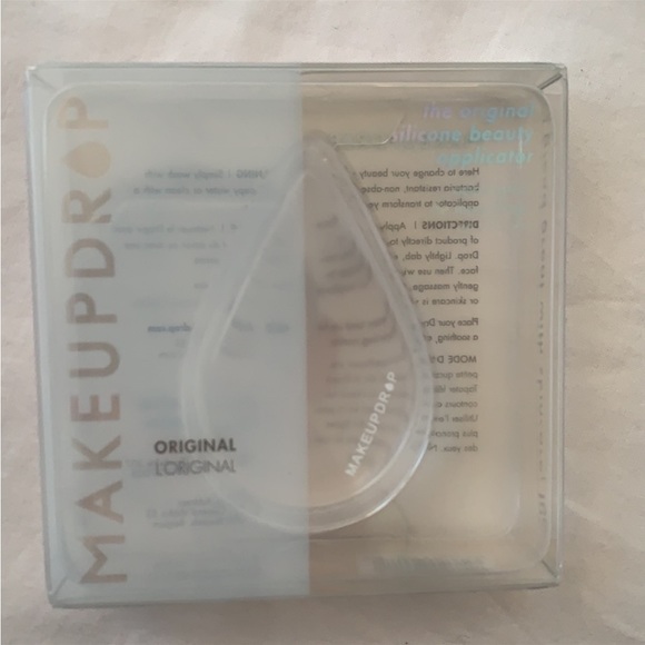 NWT, Makeup drop, original silicon beauty applicator, clear, OS - Picture 2 of 6